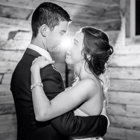 Meet your Posher, Taylor - Picture 1 of 1